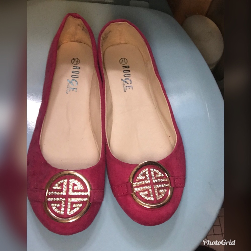 Ladies Pink Flats Size 71/2